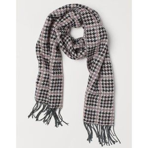 H&M Divided Jacquard-Weave Fringe Scarf